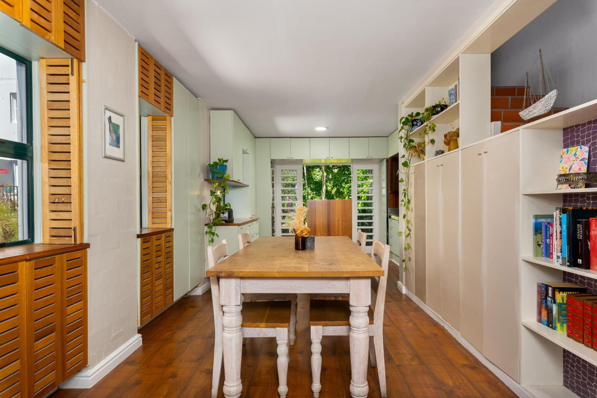 8 Loader Street Apartment